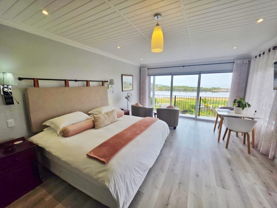 12 Bedroom Property for Sale in Wilderness Central Western Cape